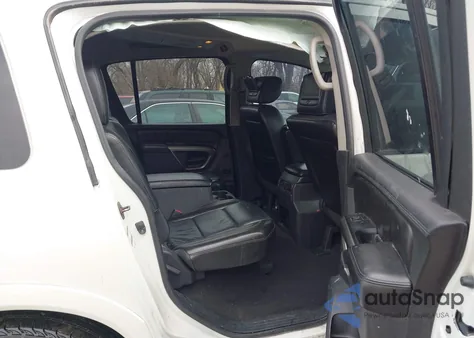 2015 Nissan Armada Platinum из США, поврежденный, VIN 5N1BA0NE8FN619091